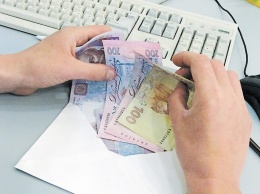 Украинцы получают в «конвертах» около 500 млрд грн в год
