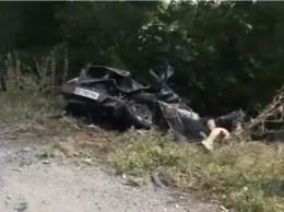 Смертельное ДТП на трассе Никополь - Днепр: военный грузовик смял легковушку