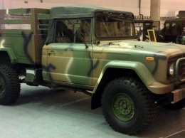 Военные испытывают командно-штабную машину на базе «потомка» Jeep, которая заменит УАЗик