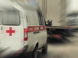 Арку перегородили блоками: в Днепре ребенок умер в машине скорой помощи