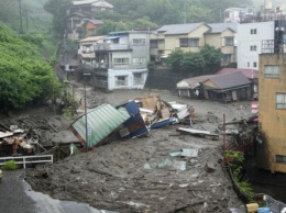 В Японии эвакуируют сотни тысяч жителей из-за ливней