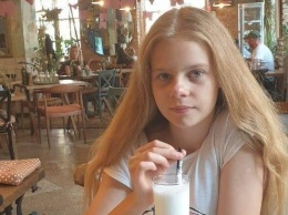 Ушла из дома и не вернулась: полиция ищет 12-летнюю девочку