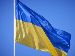 Перед зданием Верховной Рады появится стенд с Флагом Независимости Украины