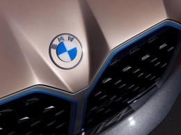BMW готовится к выпуску 270-сильного гибридного компактвэна