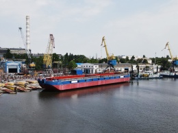 "НИБУЛОН" спустил на воду первое несамоходное судно новой серии (ФОТО)