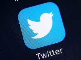 Twitter тестирует функцию обозначения твитов с фейками