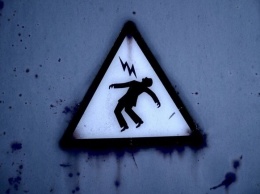Жуть: в Днепре 27-летнего электрика насмерть ударило током