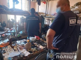 В Харькове мошенник с сокамерниками обворовывал людей через фишинговые ссылки