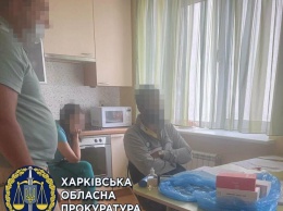 Украли более 23 миллионов гривен по поддельным документам: на Харьковщине трех человек подозревают в рейдерском захвате фирмы, - ФОТО