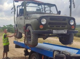 У туриста изъяли машину за незаконный проезд по крымскому заповеднику