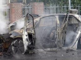 В Нидерландах электромобиль после зарядки сгорел дотла