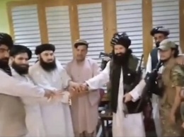 Брат президента Афганистана присягнул "Талибану"