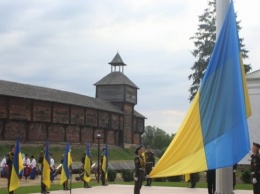 Государственный флаг в Батурине поднимали под салют козацких пушек