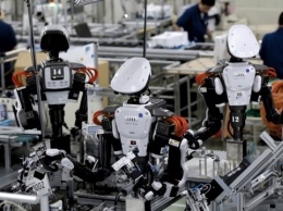 Правительство Японии хочет расширить применение роботов