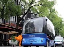 В Шанхае в тестовом режиме поехали первые автобусы-беспилотники