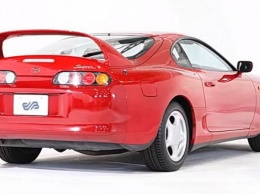 На аукцион выставили купе Toyota Supra, простоявшее в гараже 22 года (ФОТО)