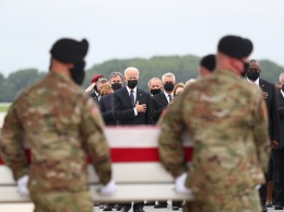 В США доставлены останки погибших в Кабуле военнослужащих