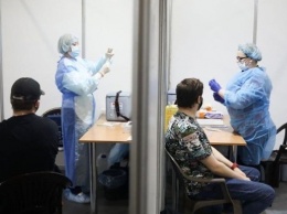 В Украине сделали более 9 млн прививок от COVID-19
