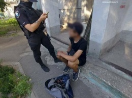 В Мариуполе задержали 15-летнего "домушника", - ФОТО