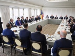 Зеленский провел встречу с представителями бизнеса США