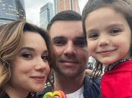 Артем Алексеев таскал свою дочь по улице в невменяемом состоянии