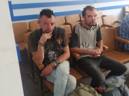 В Одессе воры попались после возврата украденного паспорта: на одном из них была одежда пострадавшей