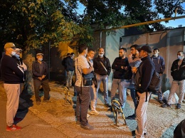 В Симферополе отпустили задержанных днем ранее крымских татар, протестовавших у здания ФСБ