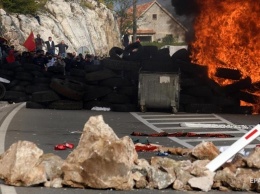 В ходе протестов против церкви в Черногории пострадали десятки человек