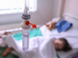 В киевской гимназии 200 детей заразились опасным вирусом