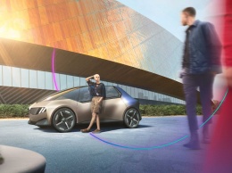 BMW i Vision Circular: компактный электромобиль 2040 года, ориентированный на экологичность и роскошь