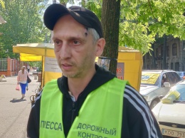 Одесский общественник выиграл судебную тяжбу с мэрией: ему незаконно отказали в праве торговать на Ланжероне