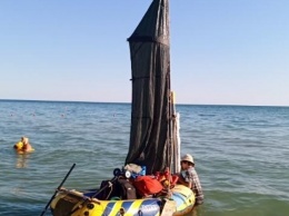 Отца с сыном унесло на надувной лодке в открытое море на Херсонщине