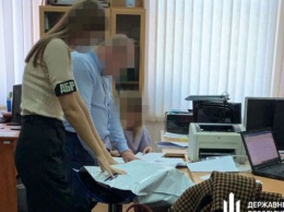 ГБР обвиняет чиновников КГГА в незаконной передаче частному обществу земельных участков в центре Киева на 150 млн гривен (фото, видео)