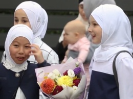 Под Киевом открылась школа для детей крымских татар (видео)