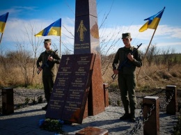 Появится ли в Мариуполе "Аллея памяти" воинов, погибших в русско-украинской войне, - ФОТО