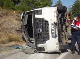 В Турции разбился автобус с украинцами: водитель погиб, десятки раненых пассажиров