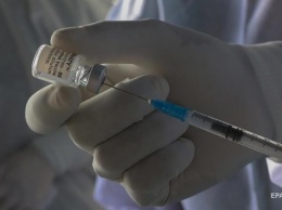 В вакцине Pfizer нашли неизвестные примеси