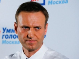 Google Play и App Store удалили приложение "Навальный"