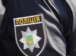 В Черновцах вооруженный злоумышленник расстрелял авто с детьми