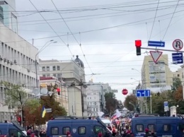 Центр Киева перекрыт: полиция срочно усилила меры безопасности