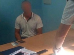 Помогал захватить аэропорт Симферополь: в Херсоне арестован экс-военный
