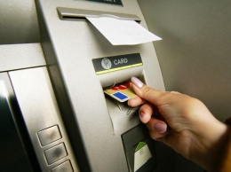 На запорожском курорте из банкомата украли крупную сумму денег