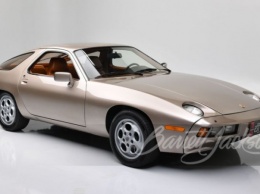 На аукционе был продан Porsche из фильма «Рискованный бизнес» с Томом Крузом