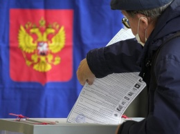 Независимые депутаты требуют отменить итоги выборов в России