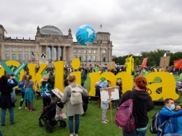 Климатические активисты протестовали в сотнях городов Германии