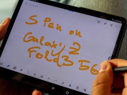Смартфон Samsung Galaxy S22 Ultra получит слот для пера S Pen