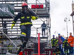 В столице перекрыли Крещатик из-за соревнования пожарных