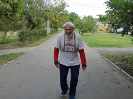 Пешеходная сотка в Одессе: победитель преодолел дистанцию за восемь с лишним часов и установил рекорд маршрута