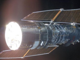 Hubble нашел 6 мертвых галактик в дальнем космосе