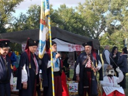 Неделя празднования 445-й годовщины Новомосковска завершилась народными забавами и Праздником Борща